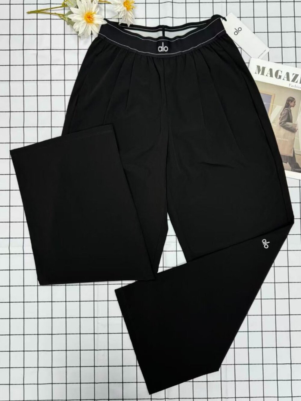Alo Yoga✨ Wide Leg Trouser Pants High Waisted Black Minimalist NWT